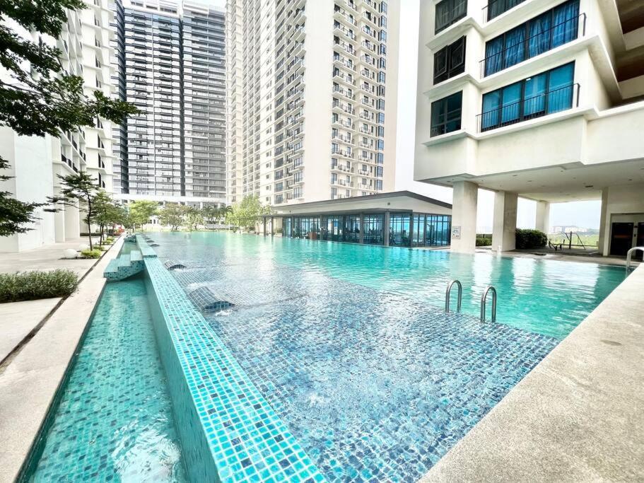 D 1-5Pax Cozy Home Trefoil Setia Alam 3Bed Wifi &Tv Shah Alam Setia City Mall Exteriör bild